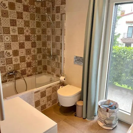 Lejlighed Ester - Privat With Pool And Garden *